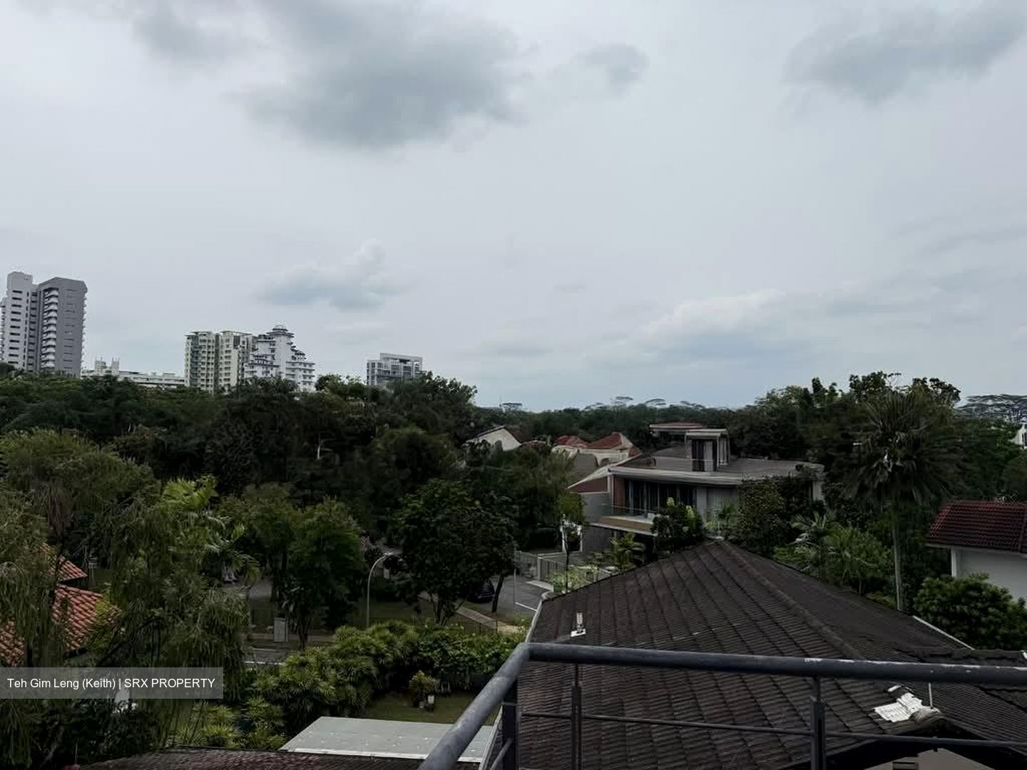 Grove Avenue (D10), Semi-Detached #540962991
